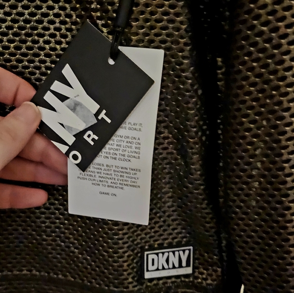 Womens DKNY Honeycomb Mesh Funnel-neck Sweatshirt sz M NWT - Picture 5 of 10